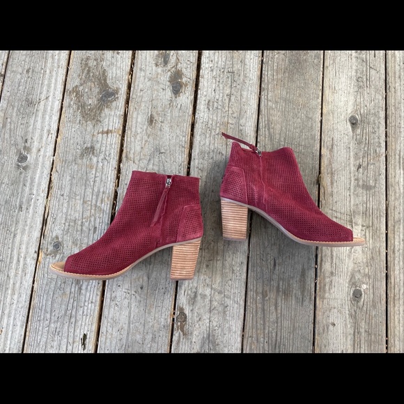 (496) Tom Wedges - Picture 2 of 12